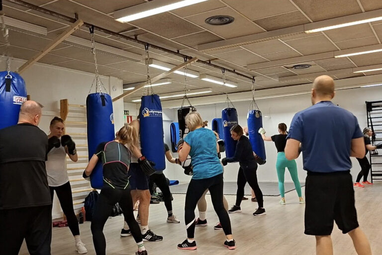 Kuntonyrkkeily tekee hyvää keholle ja mielelle